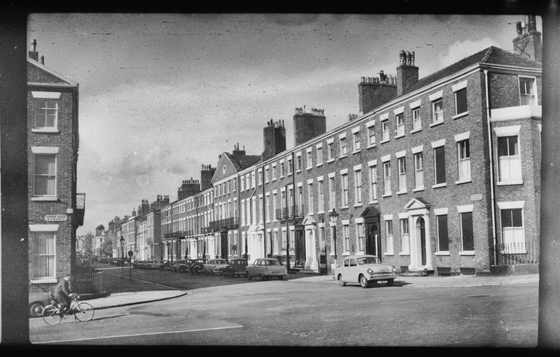 Unseen Hardman photos to go on display in Liverpool