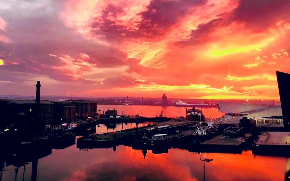 Mild weather continues for Merseyside and the rest of the UK