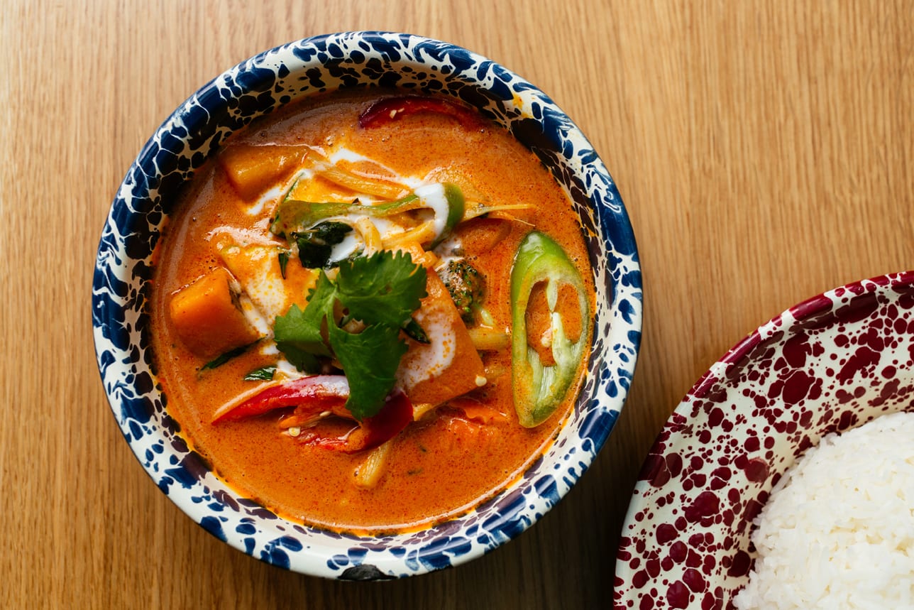Watch: We try out Rosa’s Thai Café in London ahead of its Albert Dock opening