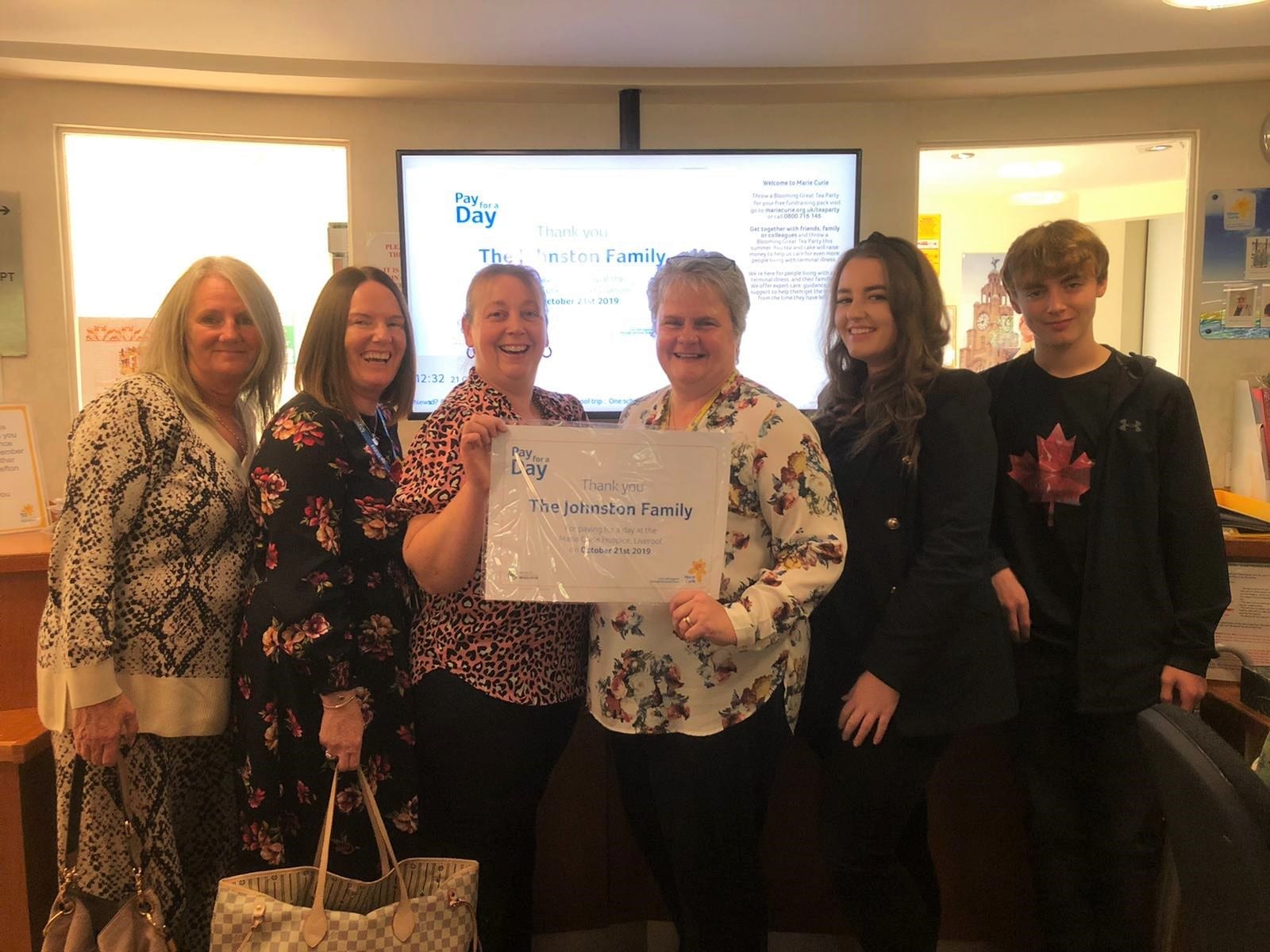 Daughter raises £7K for Marie Curie Hospice in memory of her Dad