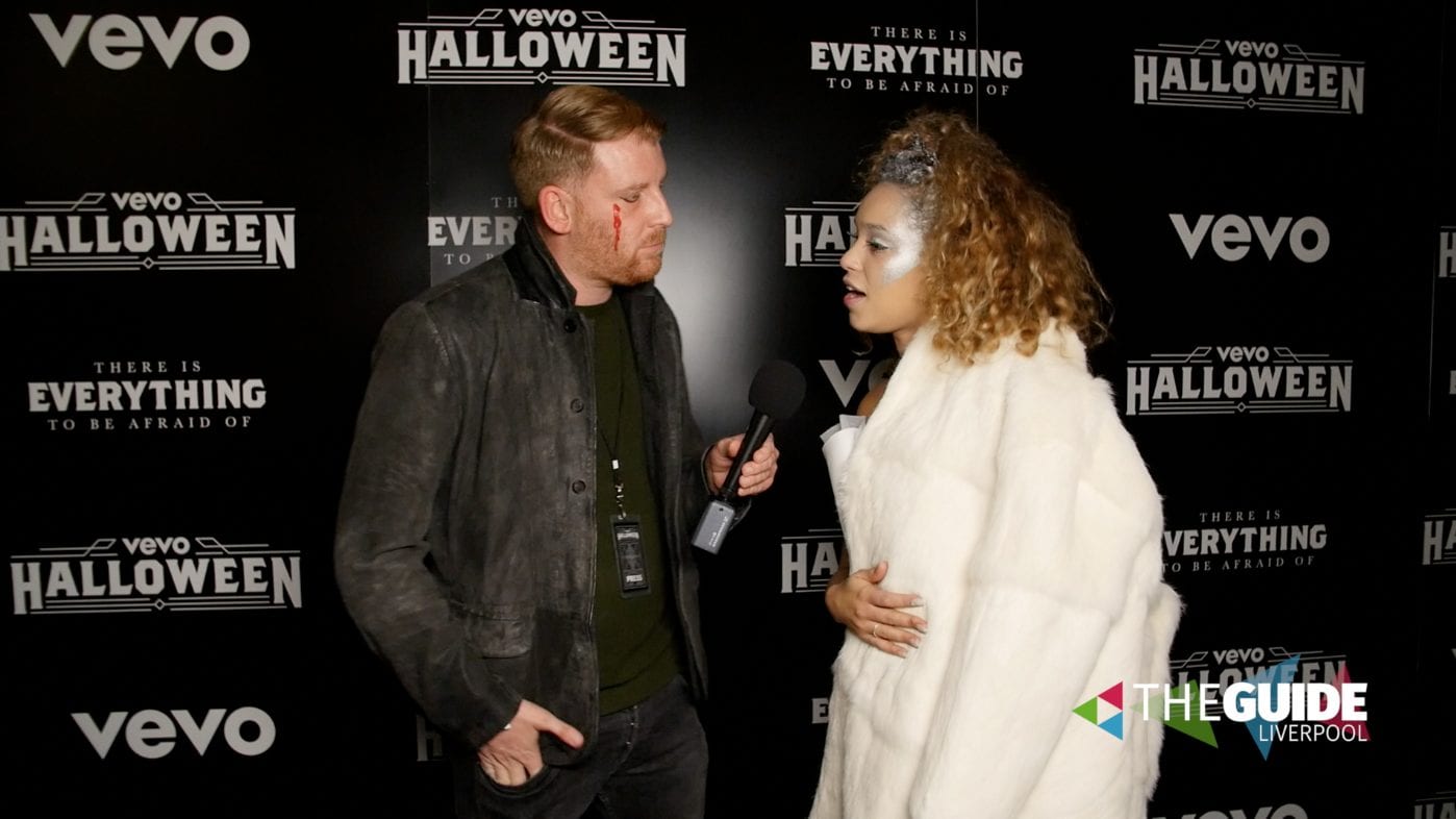 VEVO Halloween: Izzy Bizu is at Titanic Hotel with us before the show