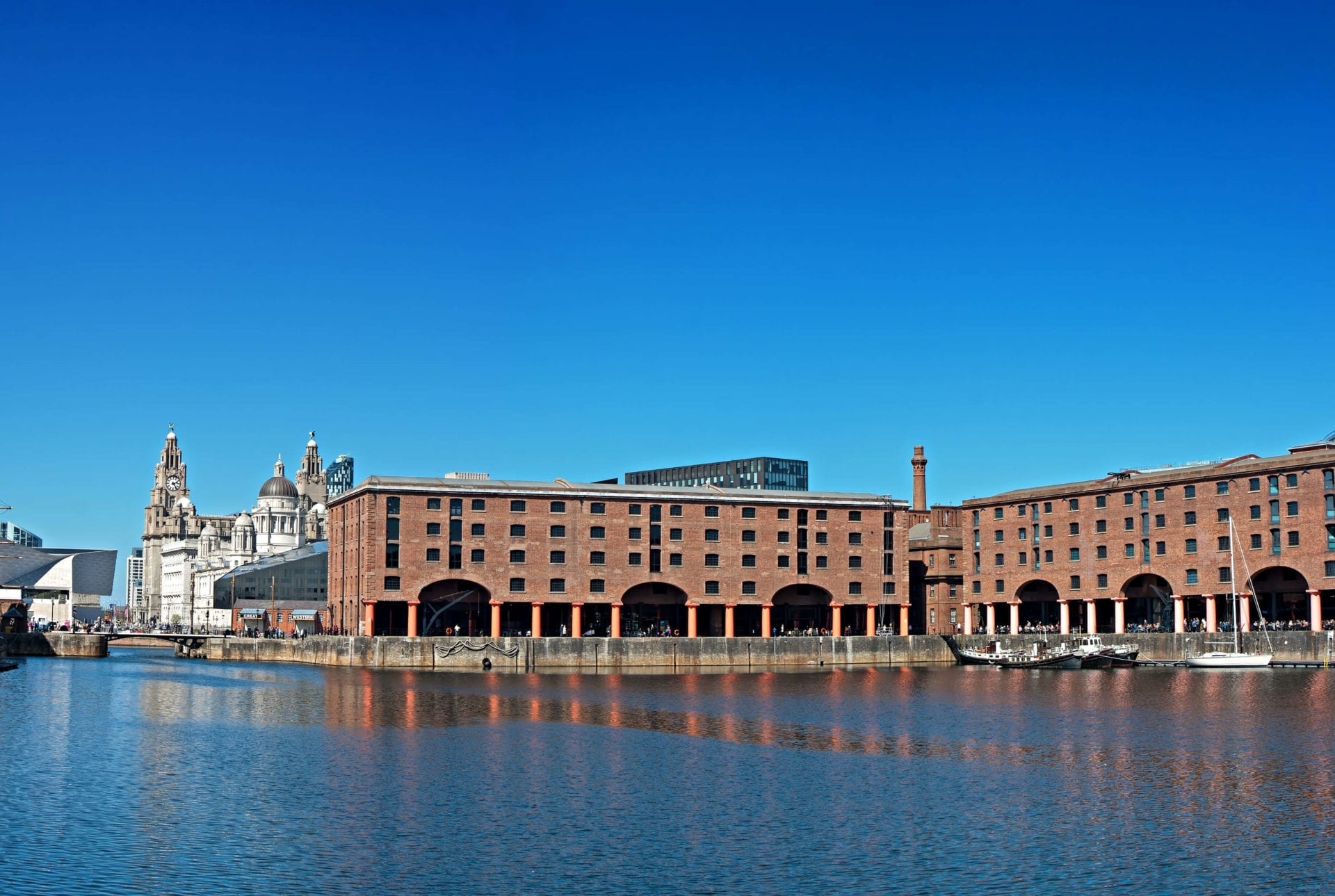 Utility to open a pop up shop at Albert Dock