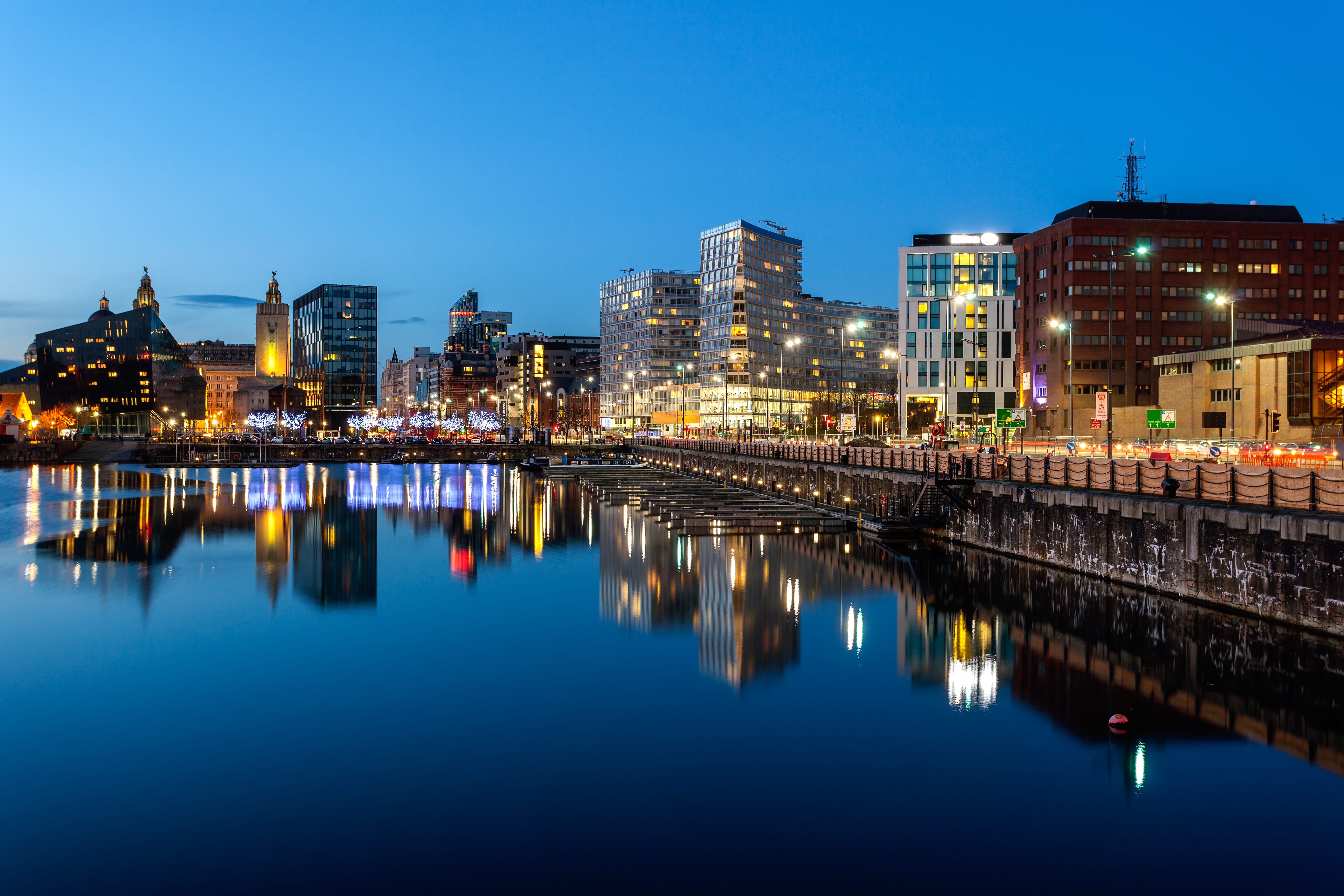 Your Guide to the Best Student Discounts in Liverpool