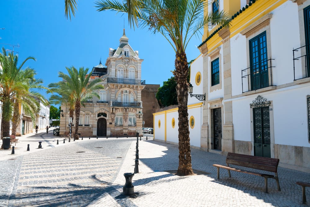 Portugal introduces quarantine requirement for UK holidaymakers