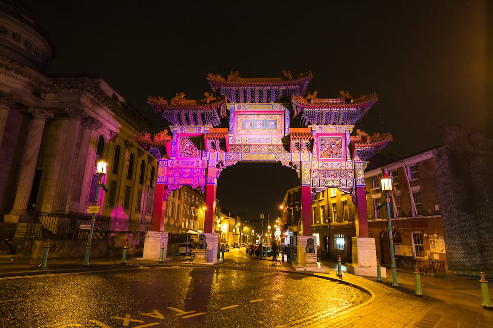 Neon lights, chicken feet and 24/7 gambling - inside Liverpool's Chinese  casino - Liverpool Echo