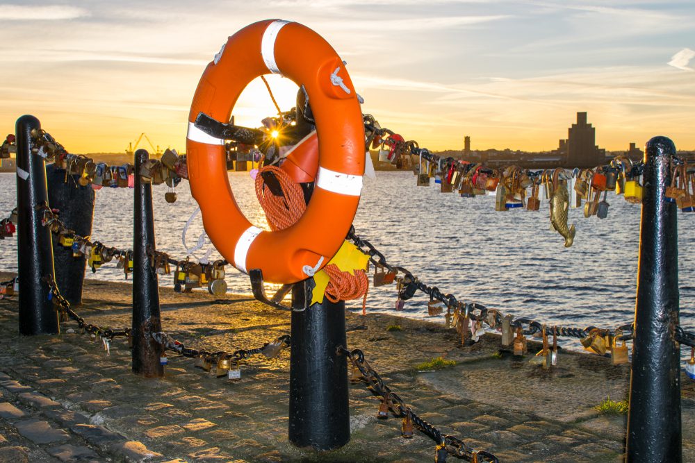 What to do if you see someone struggling in open water