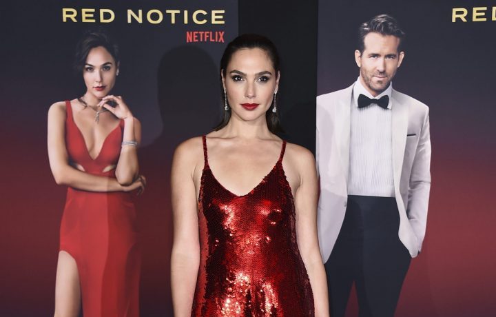 Gal Gadot to play Evil Queen in upcoming live-action Snow White film