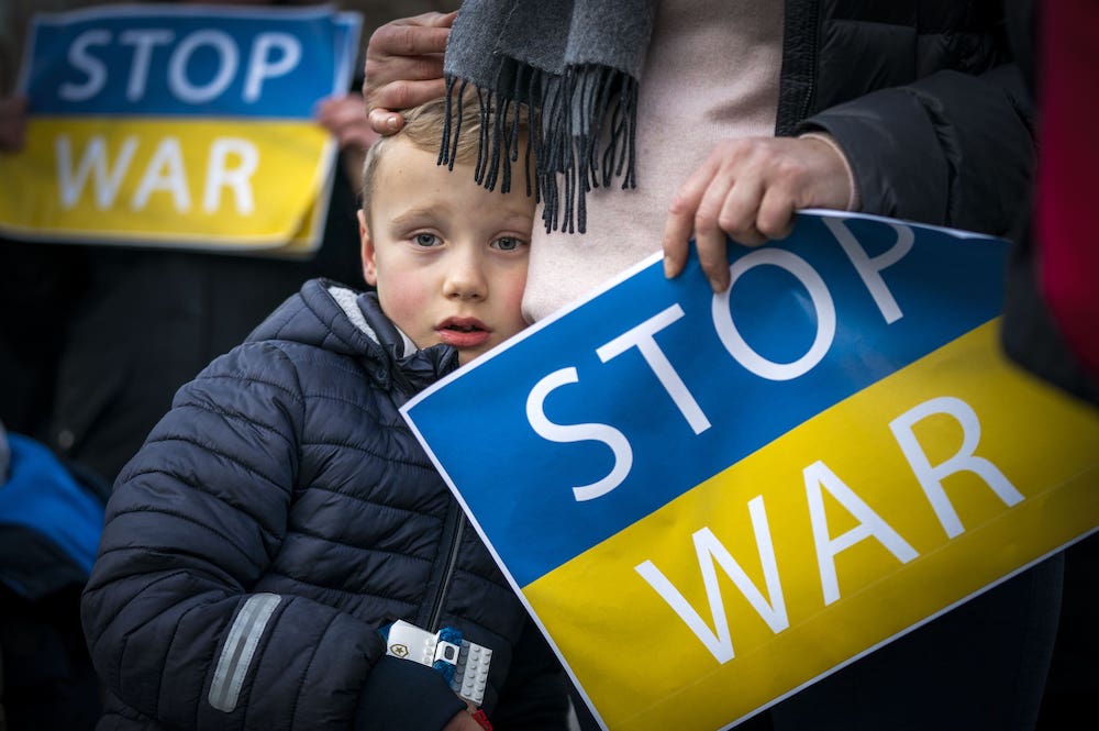 Experts tell us how to talk to children about the situation in Ukraine