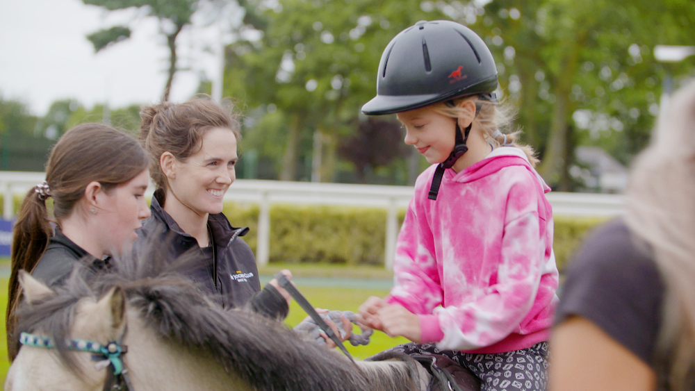 These local kids have treated to a sporting masterclass by Grand National winner Rachael Blackmore and boxing star Natasha Jonas