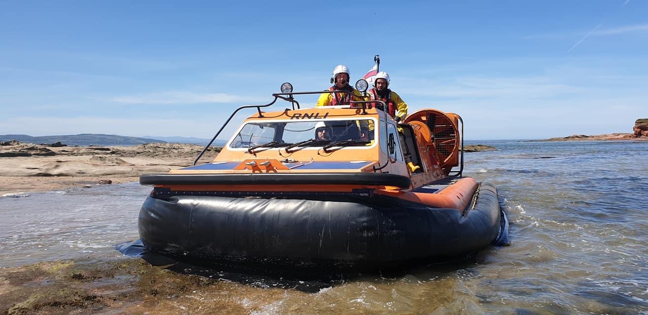 Hoylake RNLI hovercraft in three emergency launches during weekend heatwave