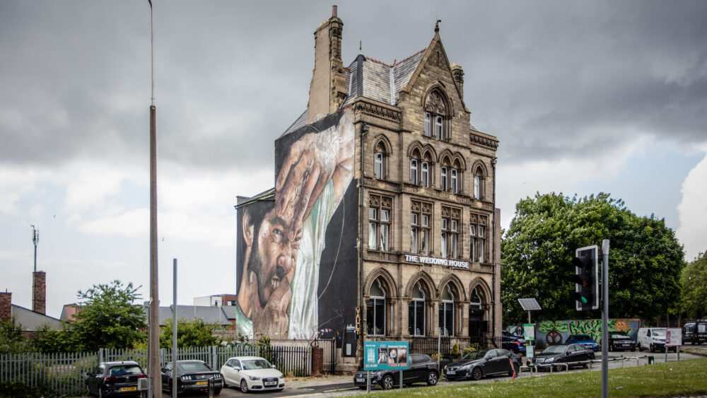 Liverpool - Wedding House Mural - street art by Liam Bononi - photo by london road on Flickr provided by Bromley's Art Supplies.