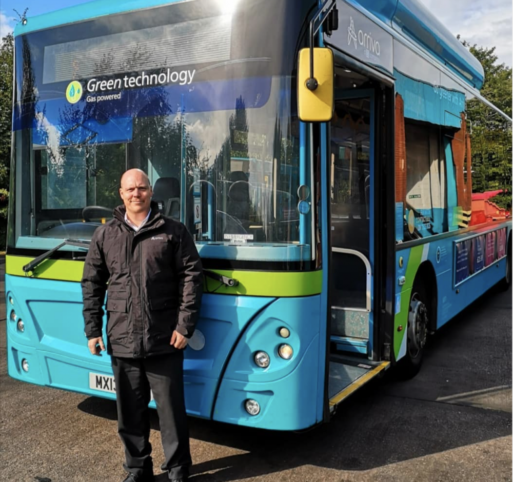 Neil the ‘Bus Walker’ continues to raise thousands for local food banks on epic charity challenge