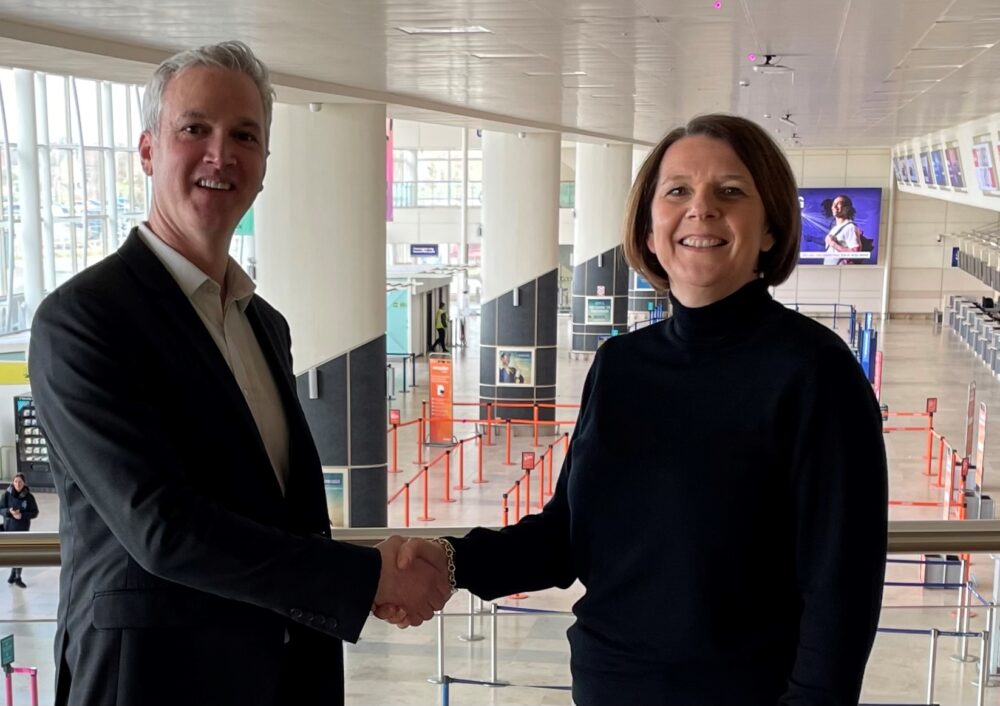VIP-FLY Co-founder Simon Williamson and LJLA’s Lucy O’Shaughnessy looking forward to the new concierge service now available for passengers flying from Liverpool