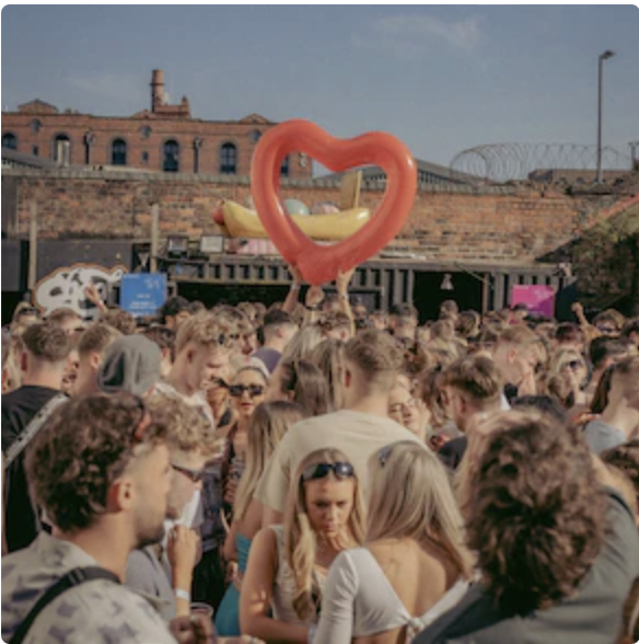 24 Kitchen Street – Brick Street Takeover
