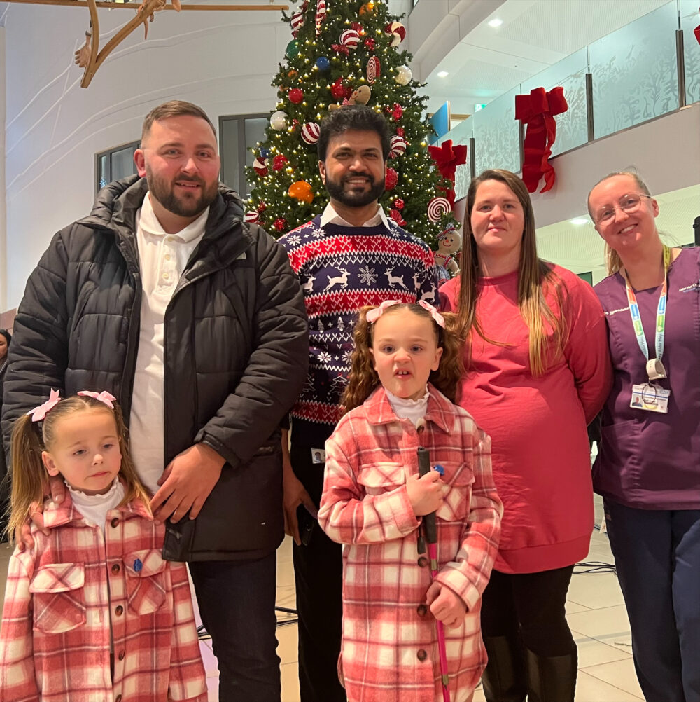 Rubi-Mae with family and Consultant Dr Senniappan and Jen from Endocrinology team