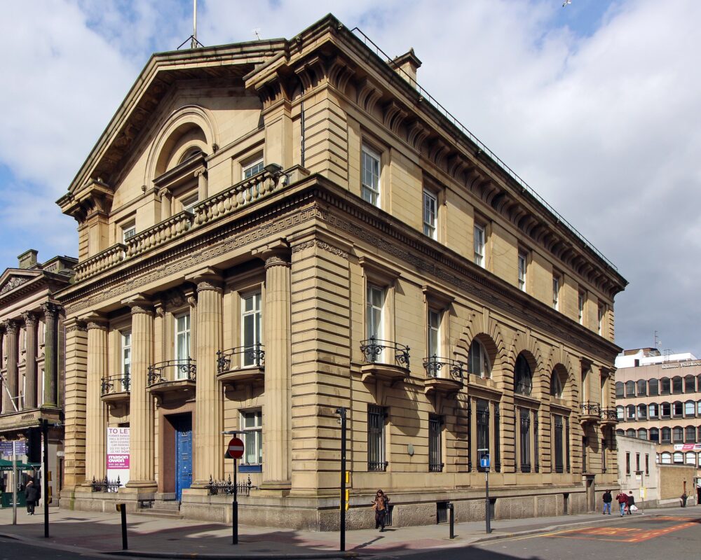 Bank of England - Liverpool. Credit: Wikipedia / Rodhullandemu