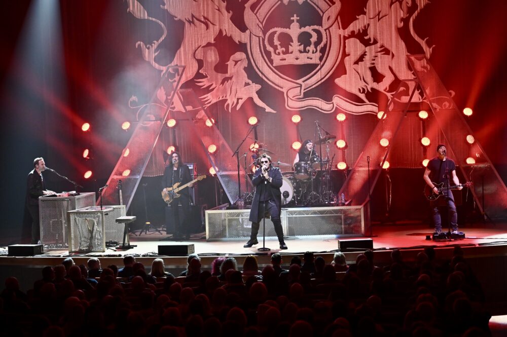 QUEEN EXTRAVAGANZA. photographer Dave Nelson