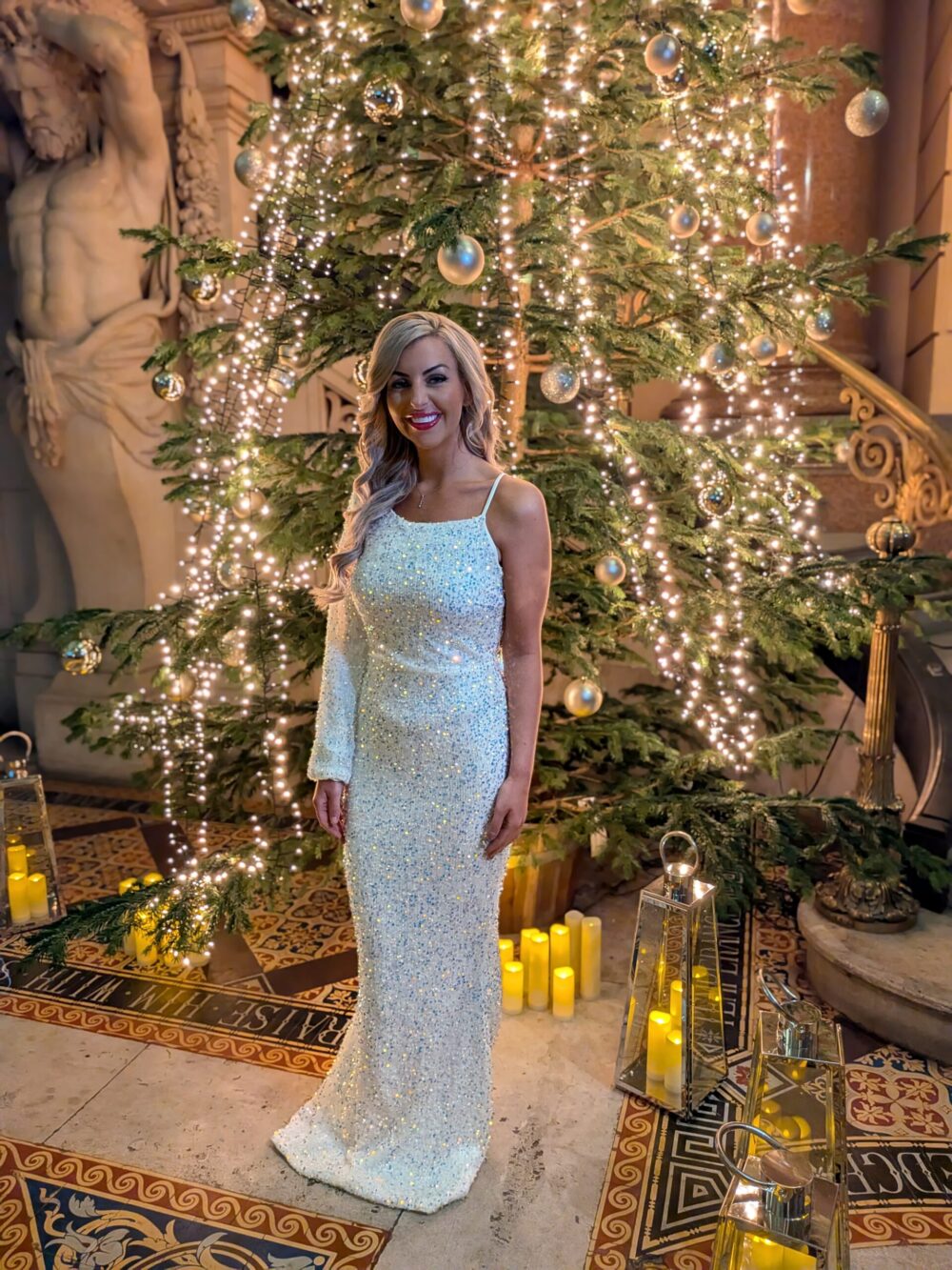 St George's Hall Carols by Lanternlight