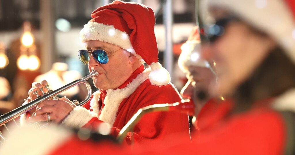 Santa Band