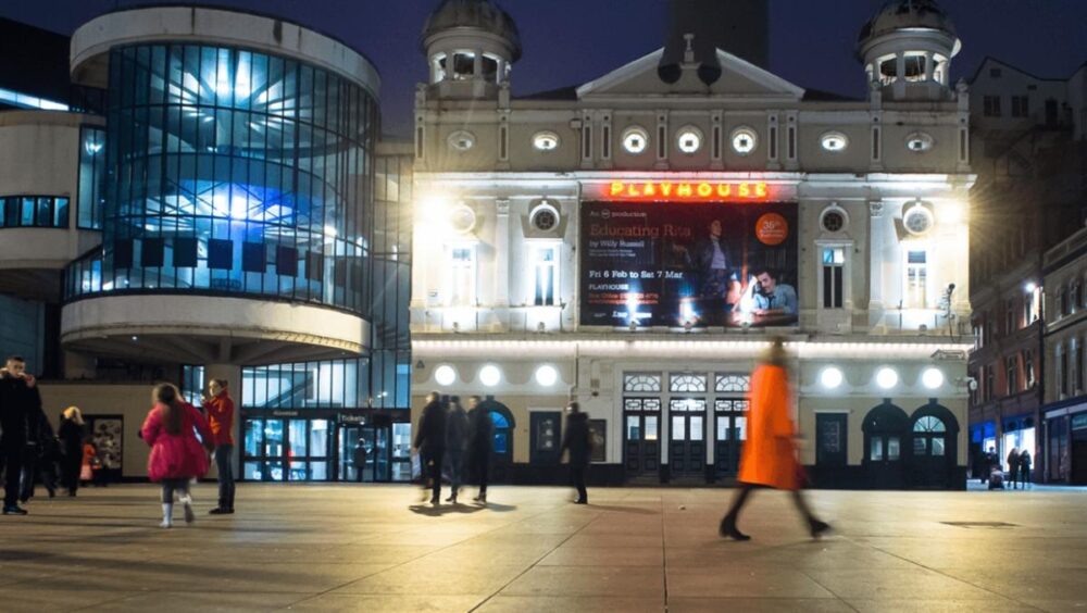 Iconic Sci-fi classic The War of the Worlds comes to Playhouse 