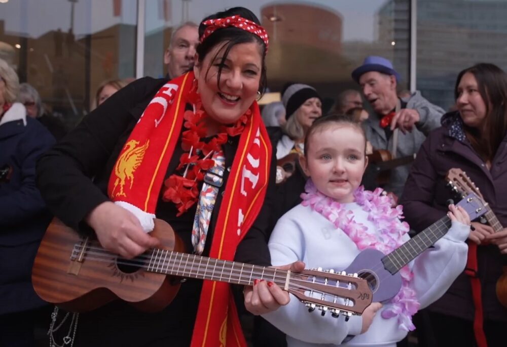 © Liverpool ONE - Ukulele Mega Busk