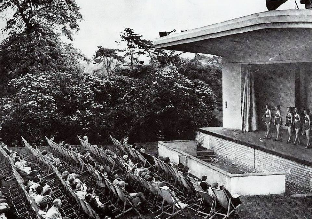 The Reader - The 1940s Art Deco Garden Theatre at The Mansion House, Calderstones Park in its hey day