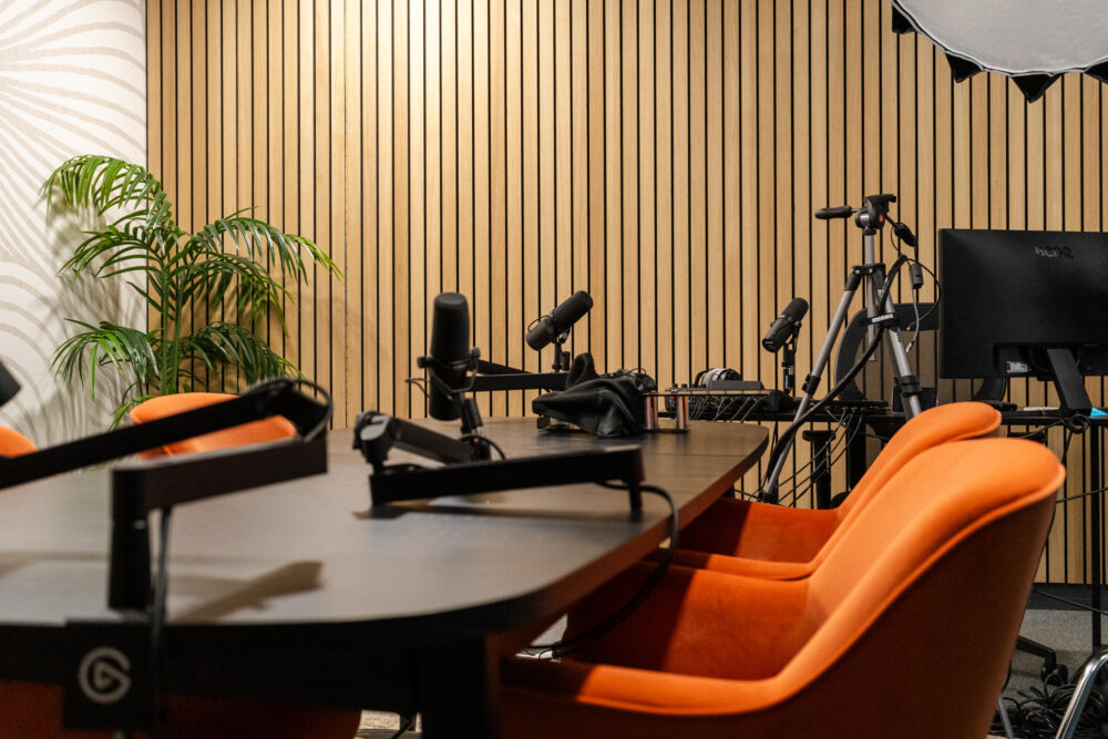 Avenue HQ