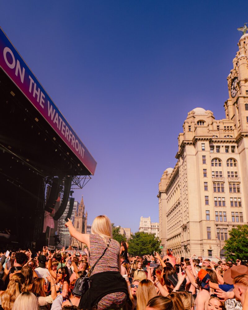 About On The Waterfront Presents Snow Patrol