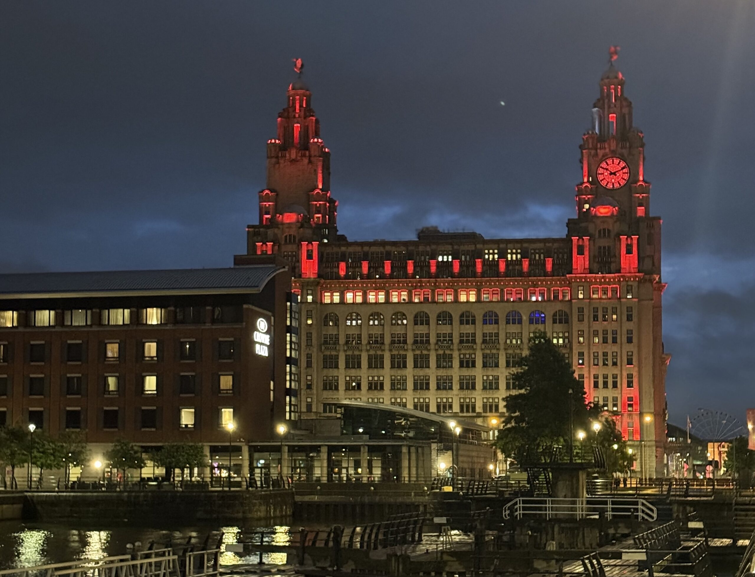 Heartbroken Humans of Liverpool creator launches appeal fund to help LFC Parade victims