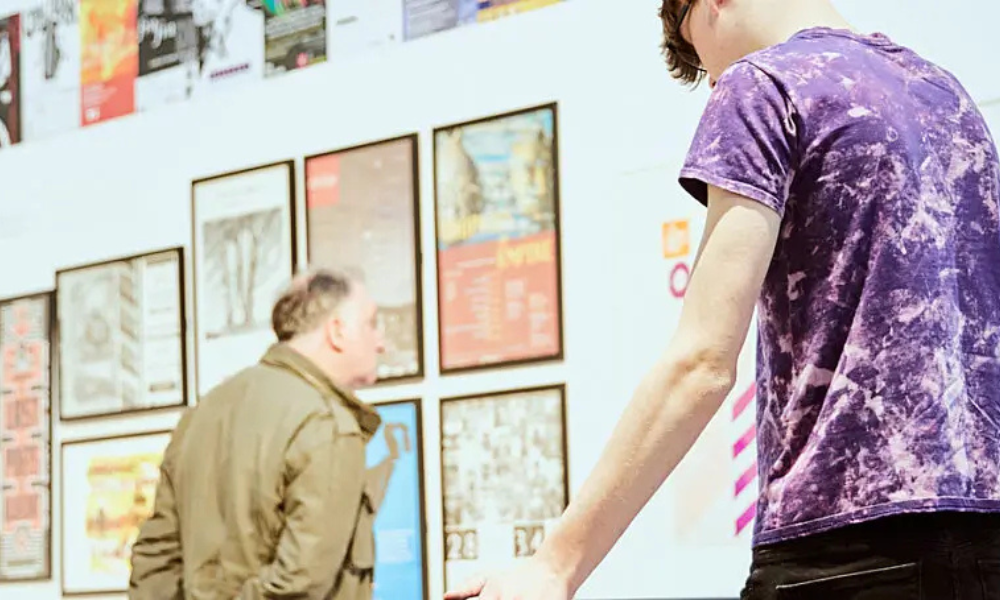 Tracing the Independents Biennial