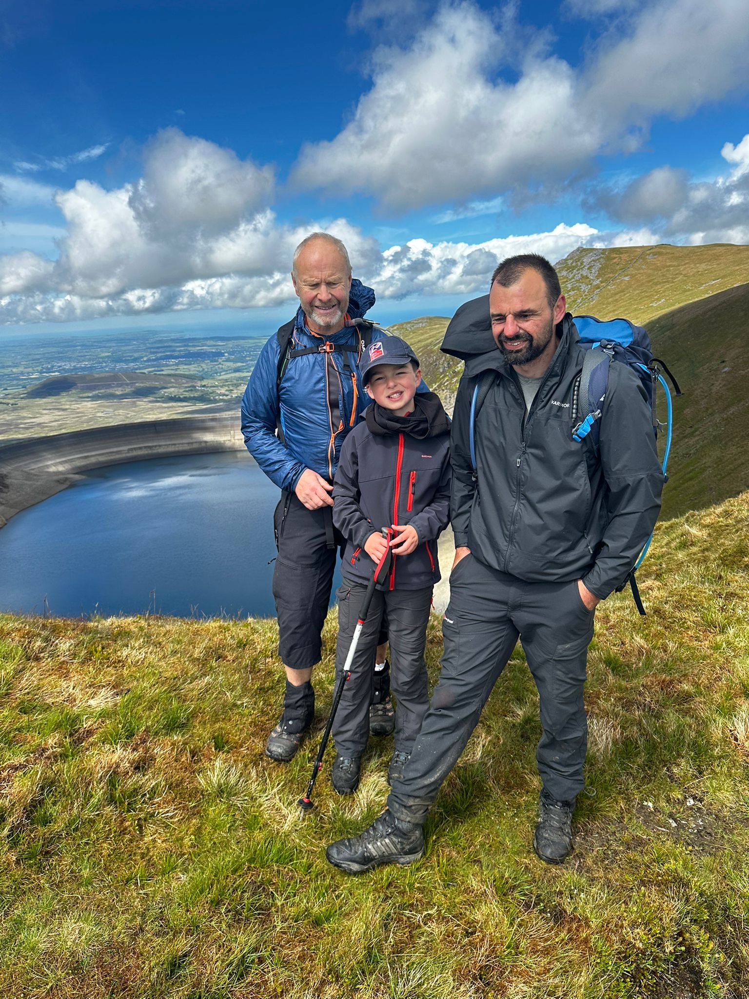 Craig Lundberg with son Max and guide Callum