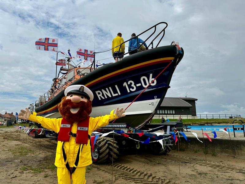 Explore RNLI lifeboats at community fundraising event in Hoylake