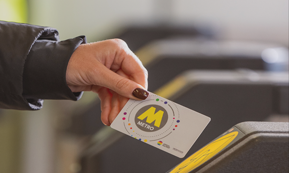 Merseyrail launches game-changing new contactless ‘Tap and Go’ MetroCard travel option