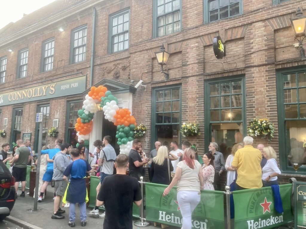 Connolly's Irish Pub - Southport