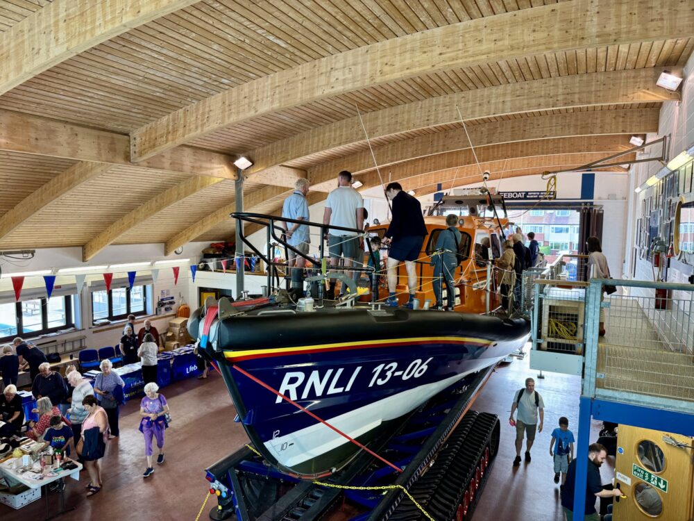 RNLI Hoylake & West Kirby event raises £5k to support volunteer lifesavers
