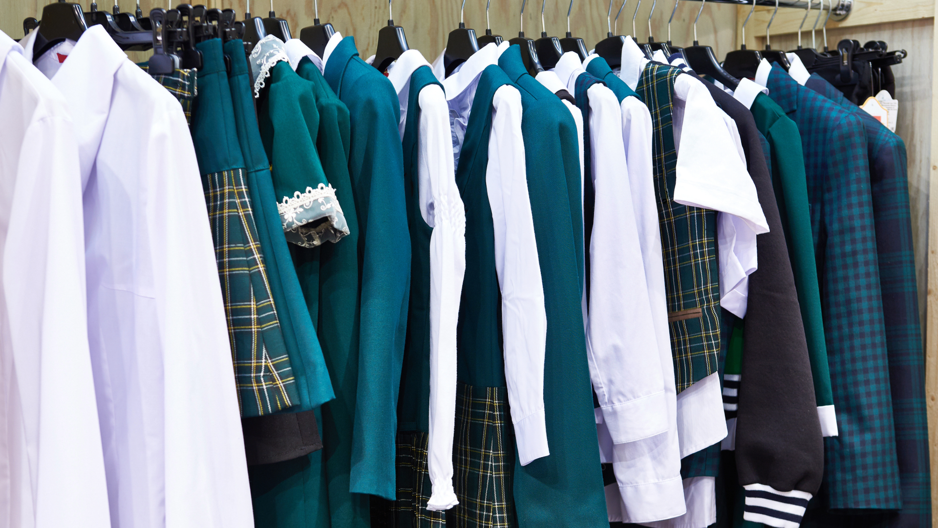 Bowring Park hosts £1 school uniform pop-up to help families this summer