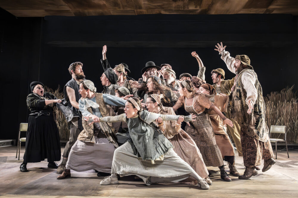 Fiddler on the Roof actor Chris is coming back to the Empire which inspired his dream career