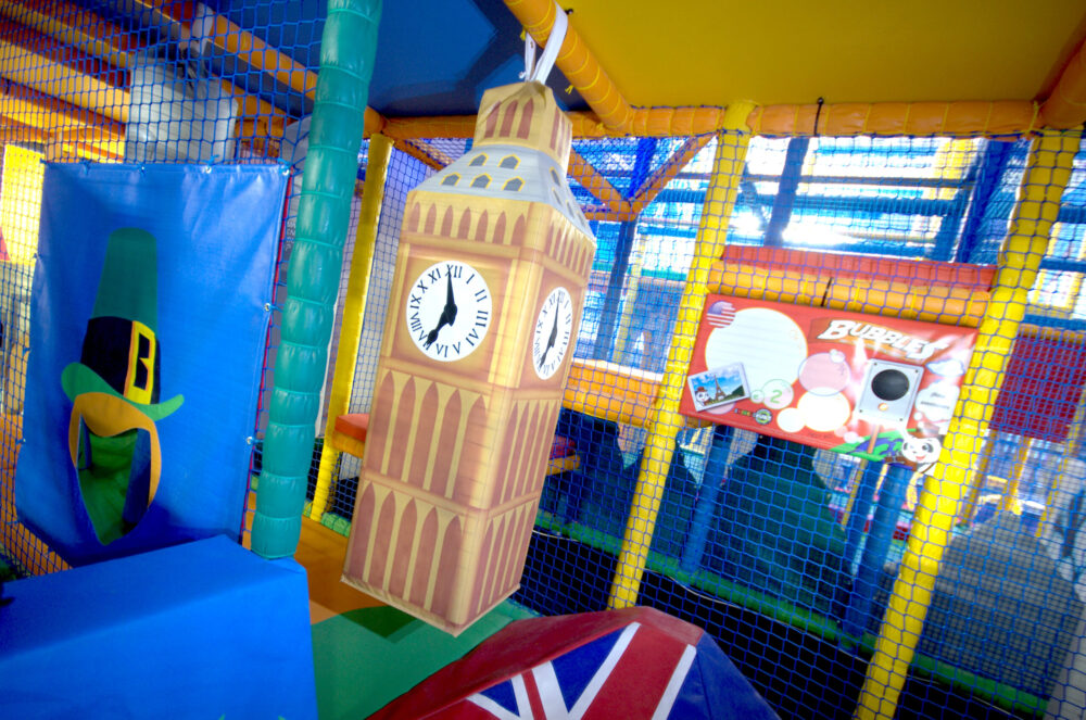 Bubbles World of Play