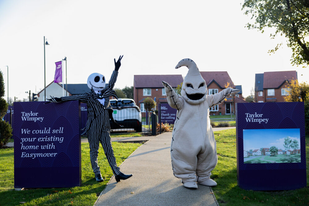 Taylor Wimpey hosts community Halloween celebration at Fox Wood Garden Village
