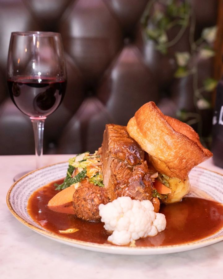 Ma Boyles - Roast Dinner