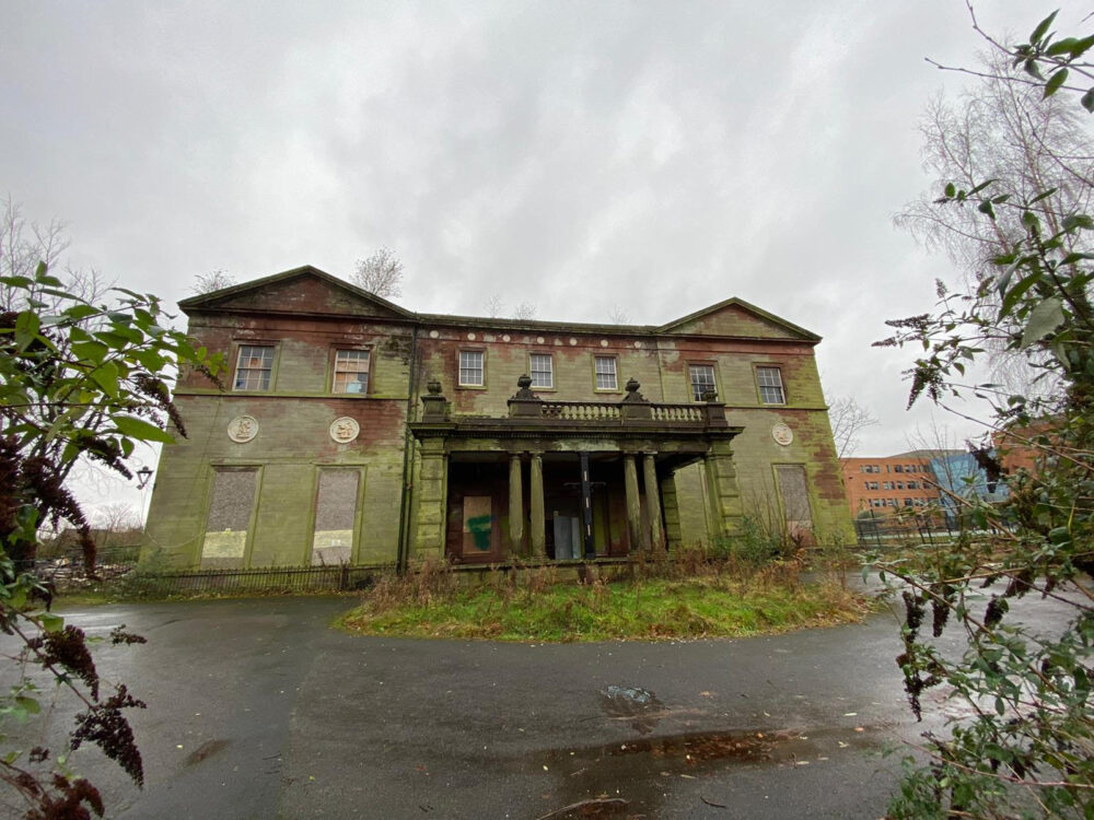 Work begins on Woolton Hall to help secure site
