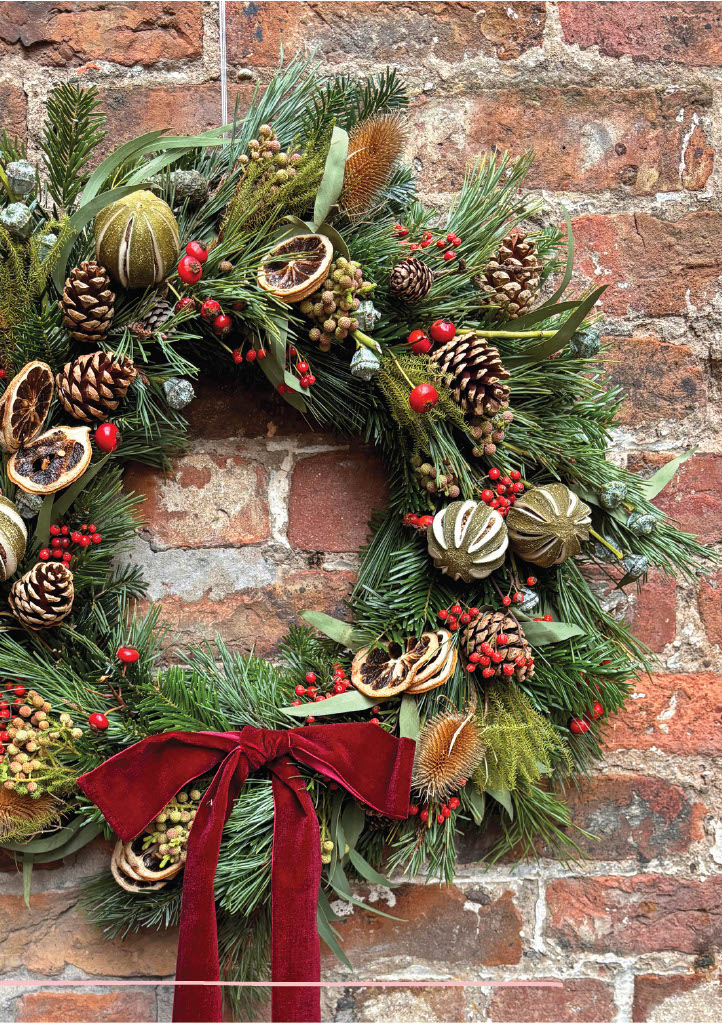 Christmas Wreath making at Voyagers Restaurant & Bar