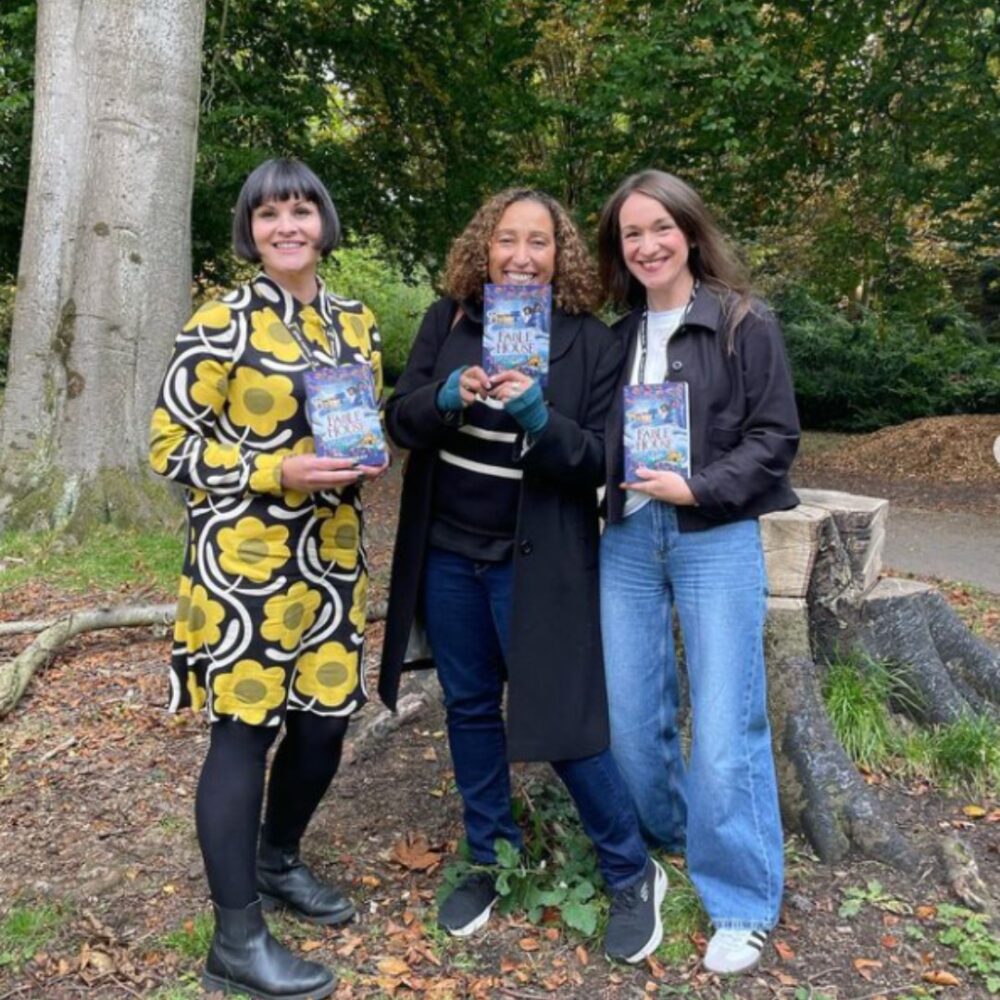 E L Norry at The Reader