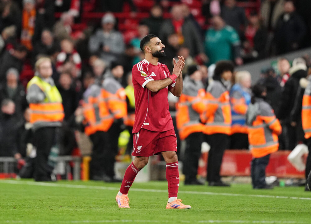 Arne Slot has said there is “no issue to resolve” with Salah