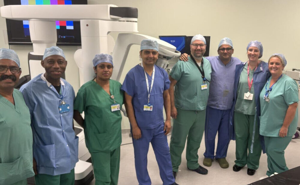 Liverpool surgeons lead Europe in pioneering robotic surgery