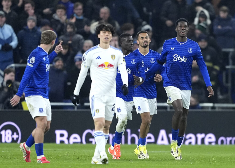 Everton draw 1-1 at home to Leeds