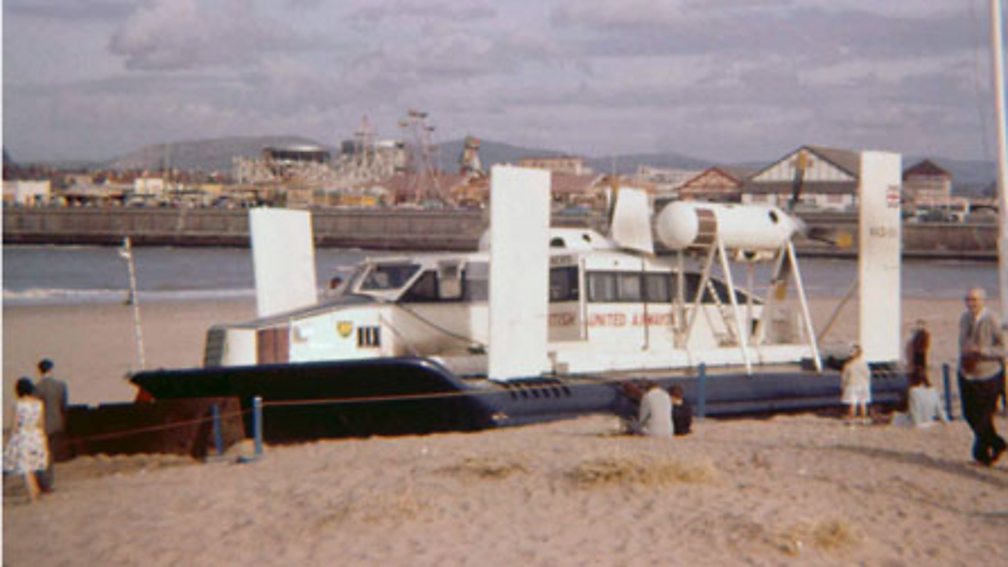 Vickers VA-3 hovercraft