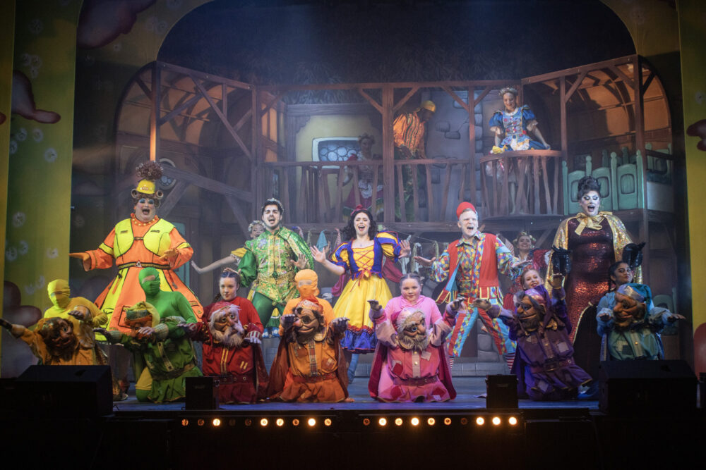 Snow White takes to the stage at St Helens Theatre Royal