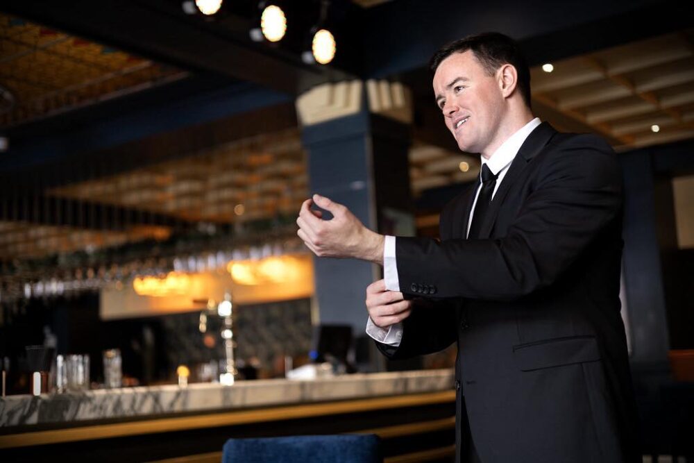 A variety show featuring ‘House of Bamboo’ singer George Gallagher is coming to the Floral Pavilion