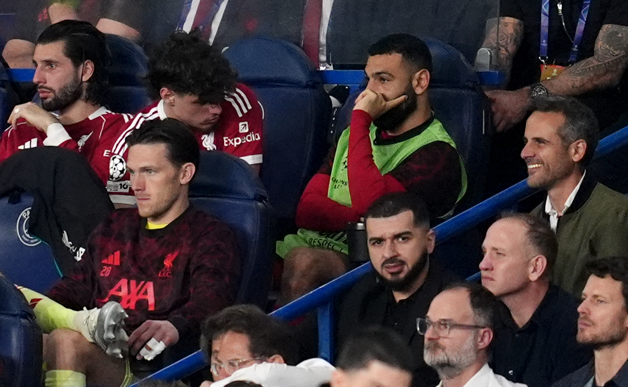 Credit: Adam Davy / PA
Arne Slot Liverpool FC
Liverpool's Mohamed Salah (right) sits on the substitutes bench during the UEFA Champions League quarter-final first leg match at Parc des Princes, Paris. Picture date: Wednesday April 8, 2026.
